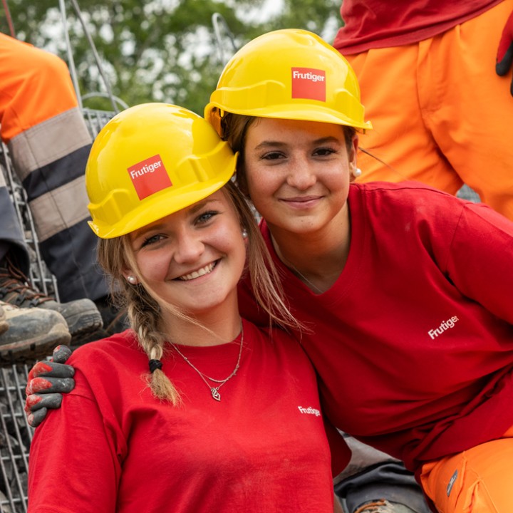 Ausbildung (Deriaz Loan, Fuchs Estelle)